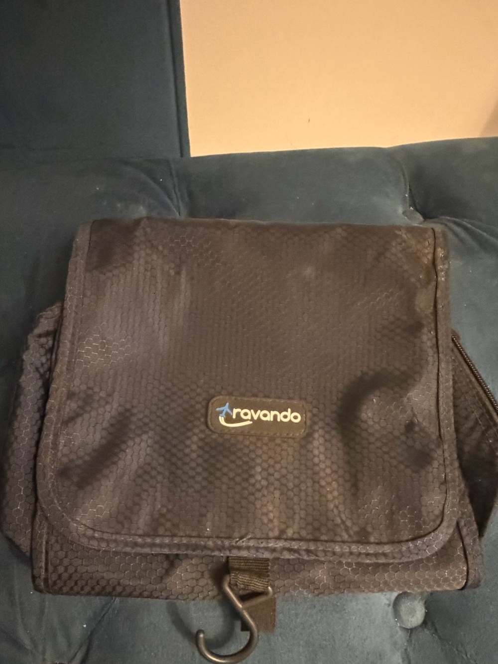 Travel Organizer in Navy Blue
